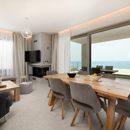Diamond Dream III Apartment Каламаки Екстериор снимка