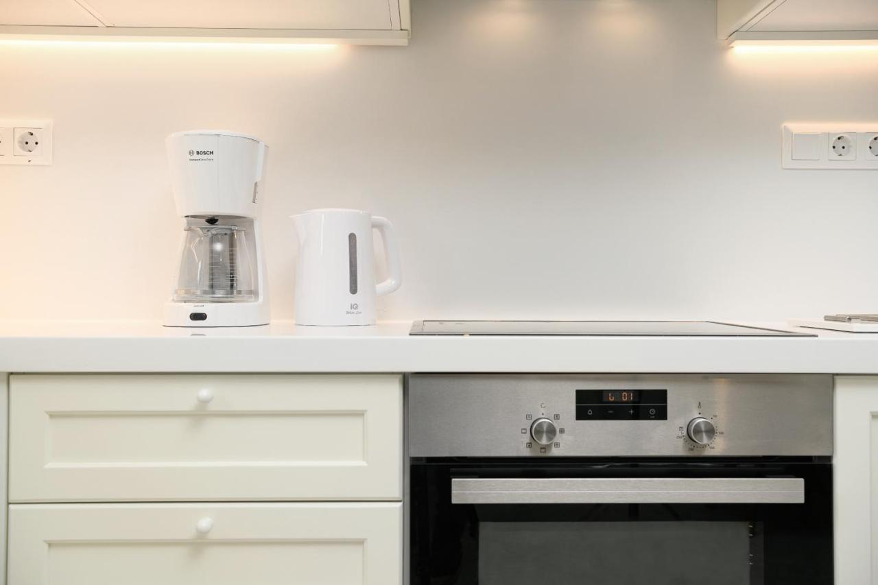 Diamond Dream III Apartment Каламаки Екстериор снимка