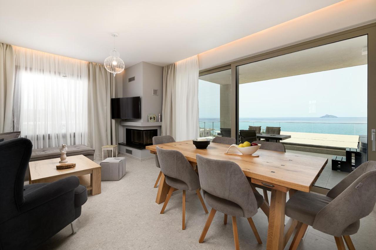 Diamond Dream III Apartment Каламаки Екстериор снимка